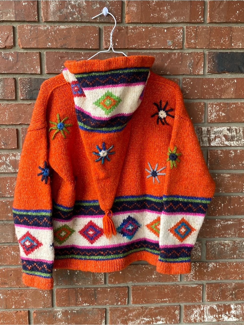 Women’s Vintage Ecuadorian Hand Knit Wool Jacket - Picture 2 of 6